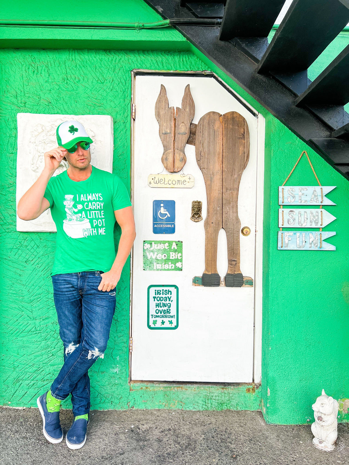 I Always Carry A Little Pot With Me Men's T Shirt product image 5