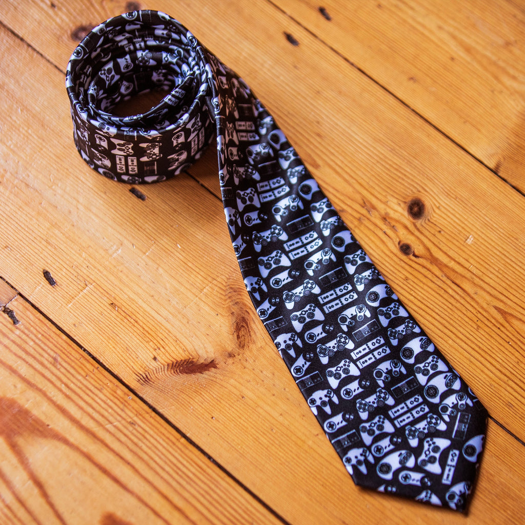 Video Game Controllers Tie